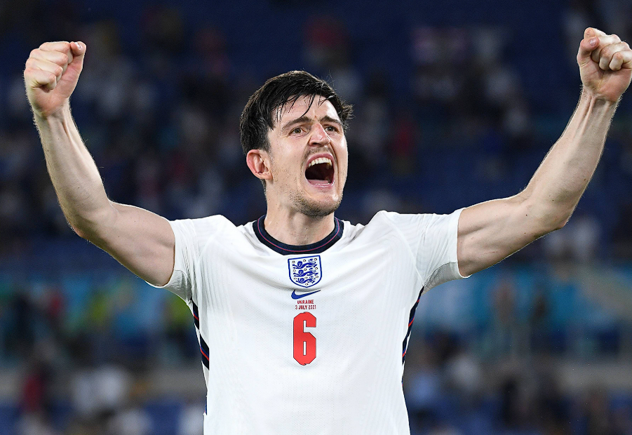 曼联为后防大将马奎尔33岁诞辰送上诚挚祝福